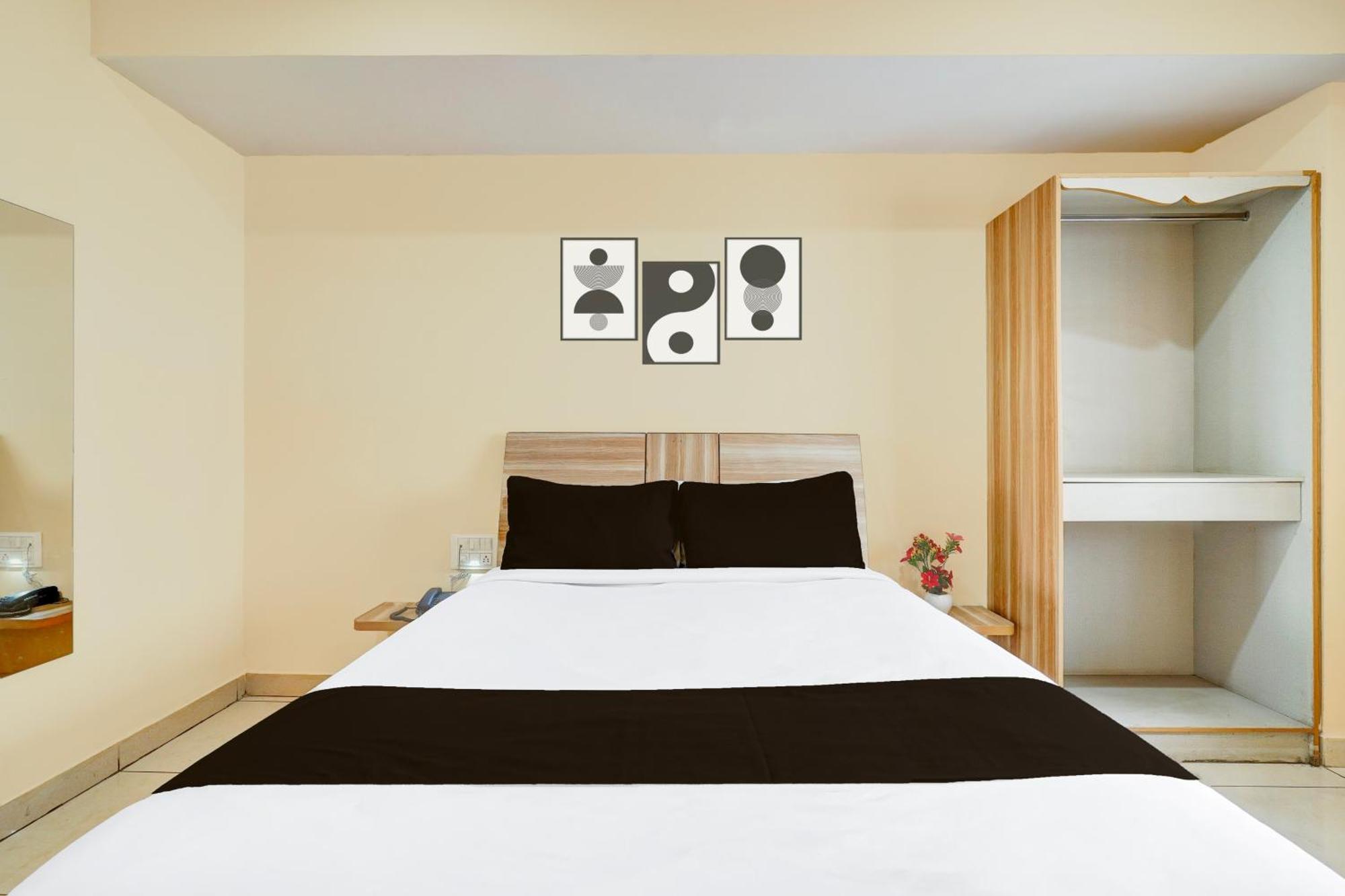 Fabhotel Bns Comforts Bangalore Bagian luar foto