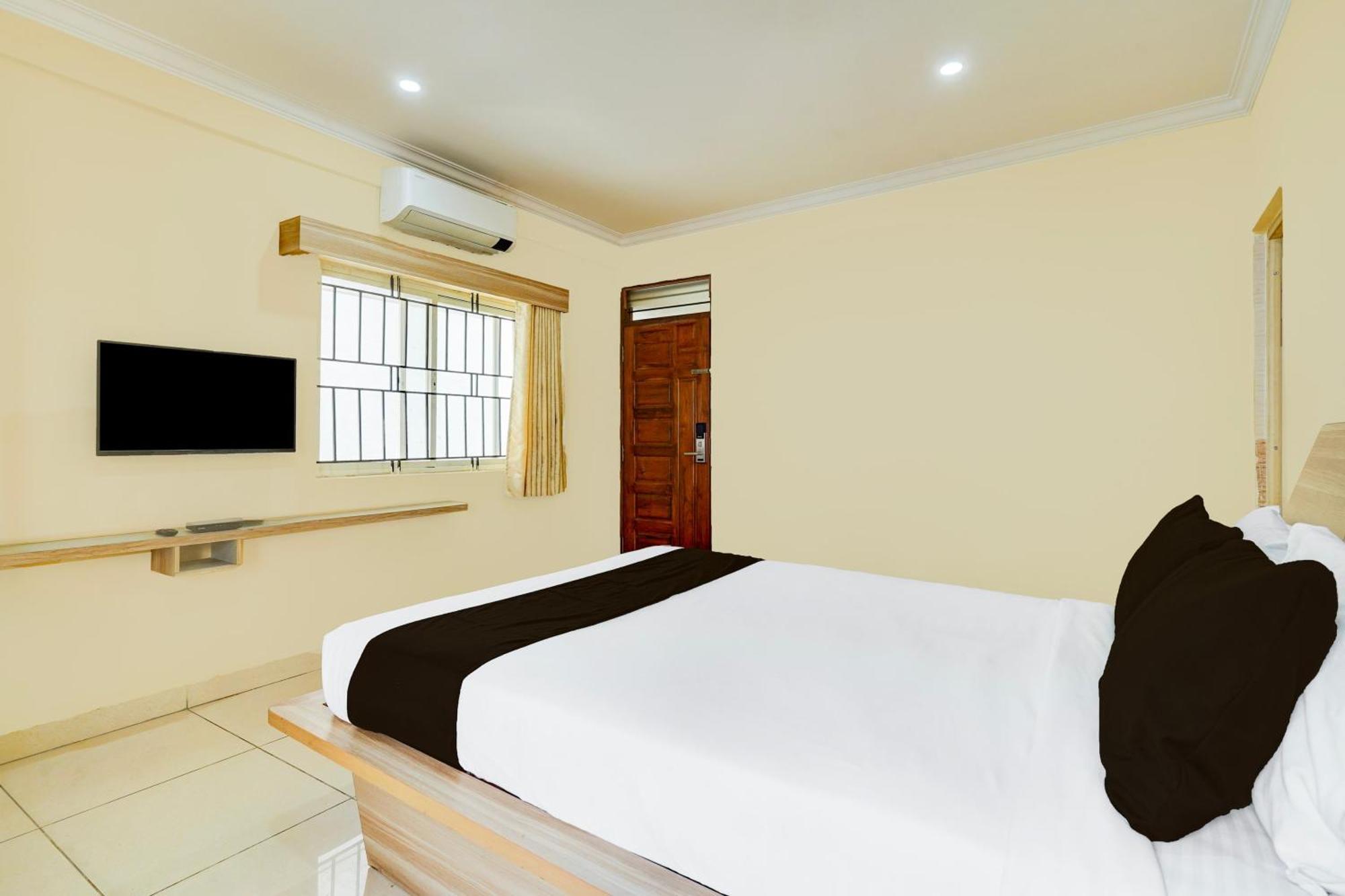 Fabhotel Bns Comforts Bangalore Bagian luar foto