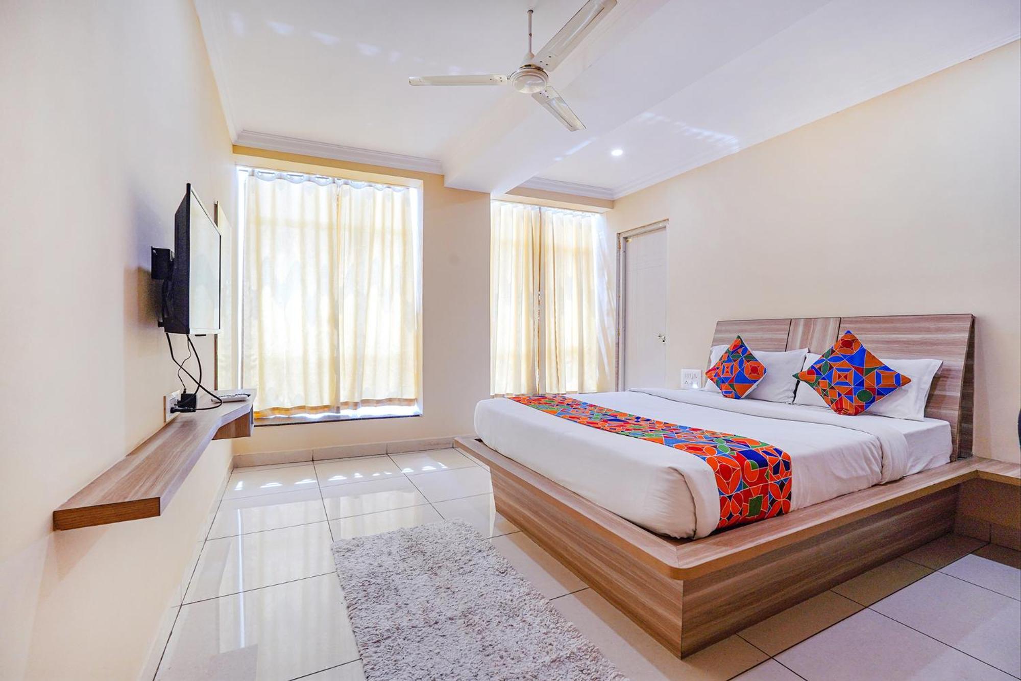 Fabhotel Bns Comforts Bangalore Bagian luar foto