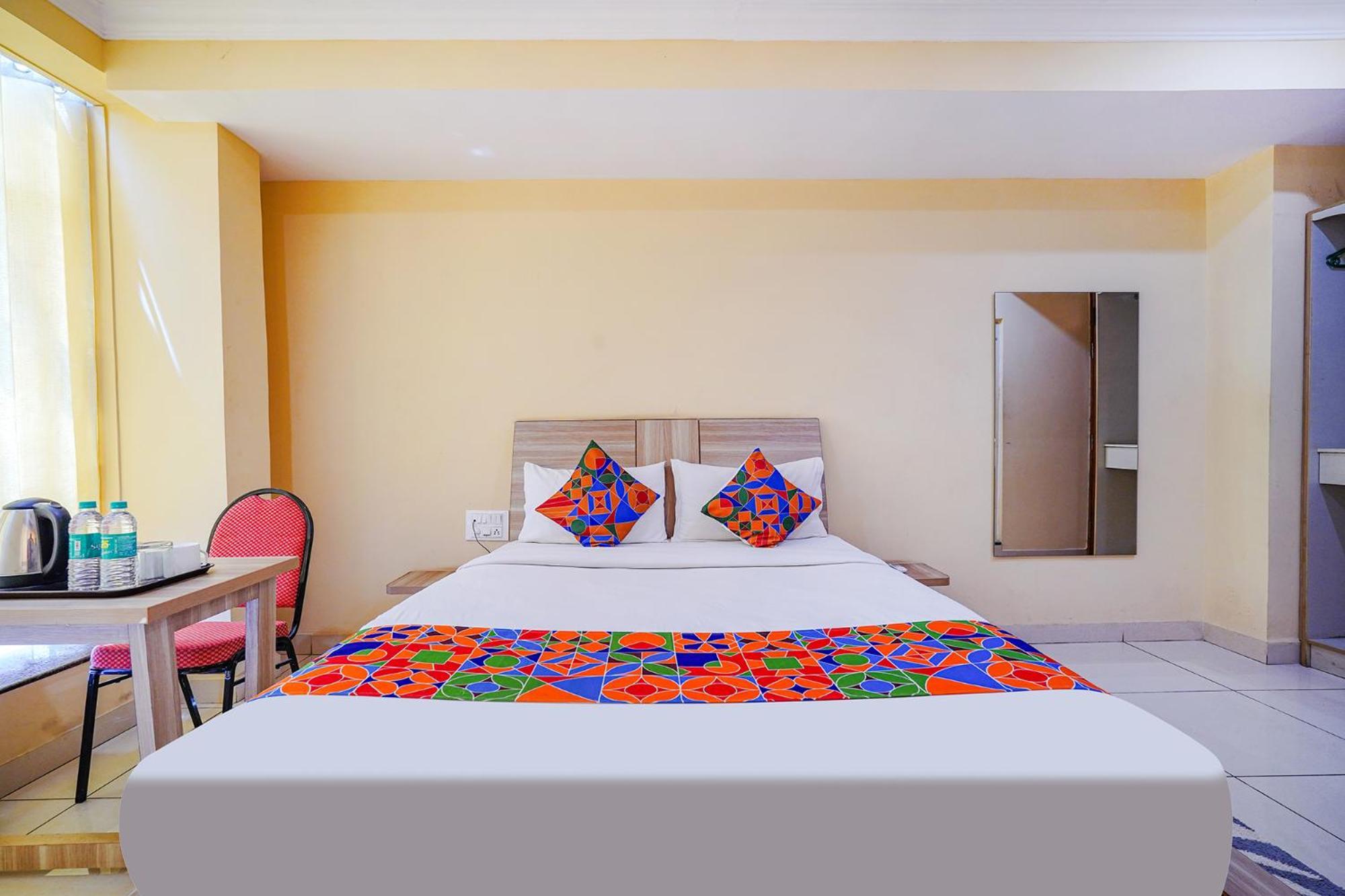 Fabhotel Bns Comforts Bangalore Bagian luar foto