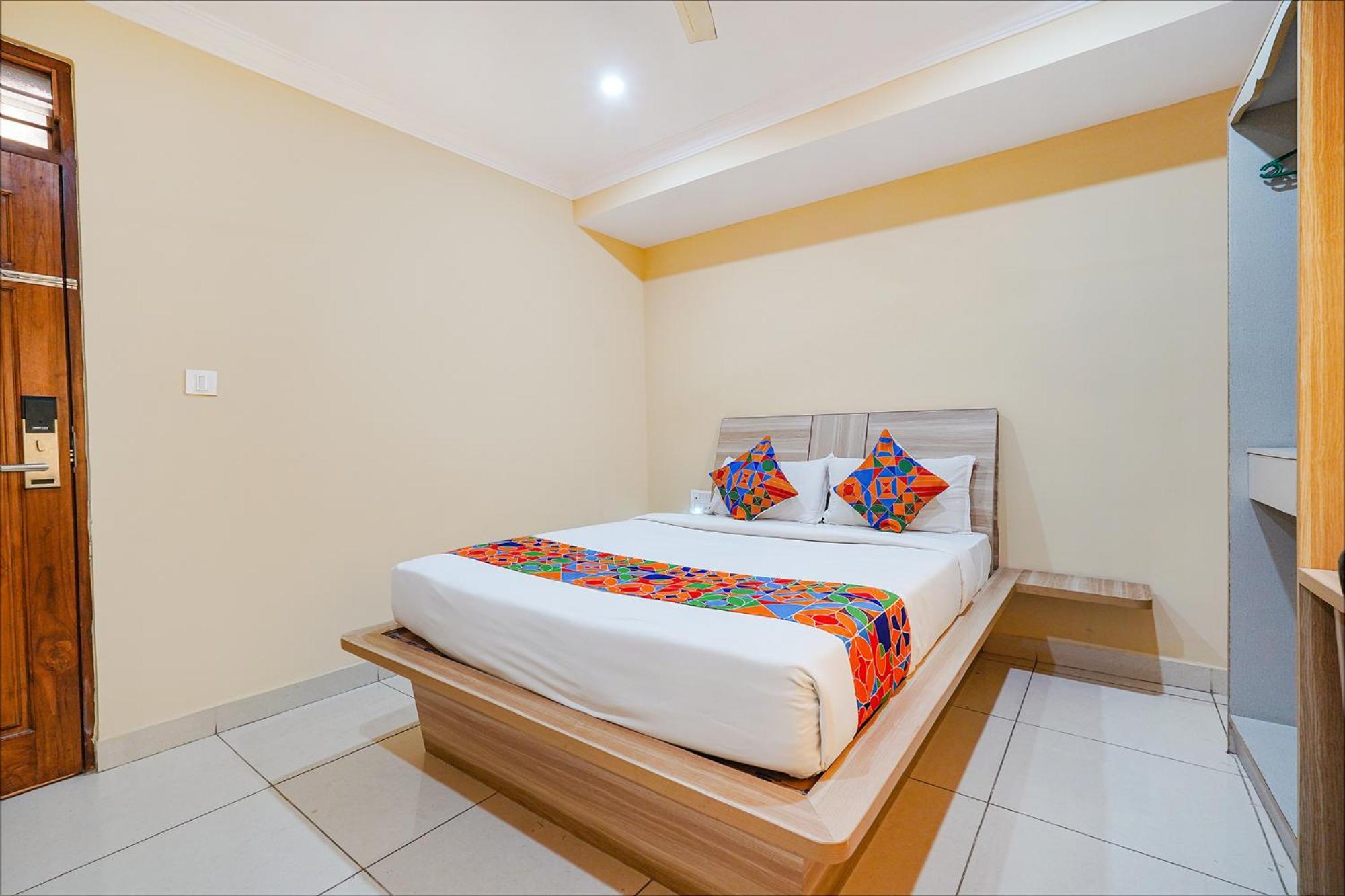 Fabhotel Bns Comforts Bangalore Bagian luar foto