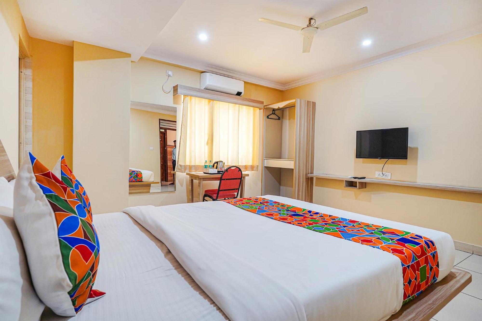 Fabhotel Bns Comforts Bangalore Bagian luar foto