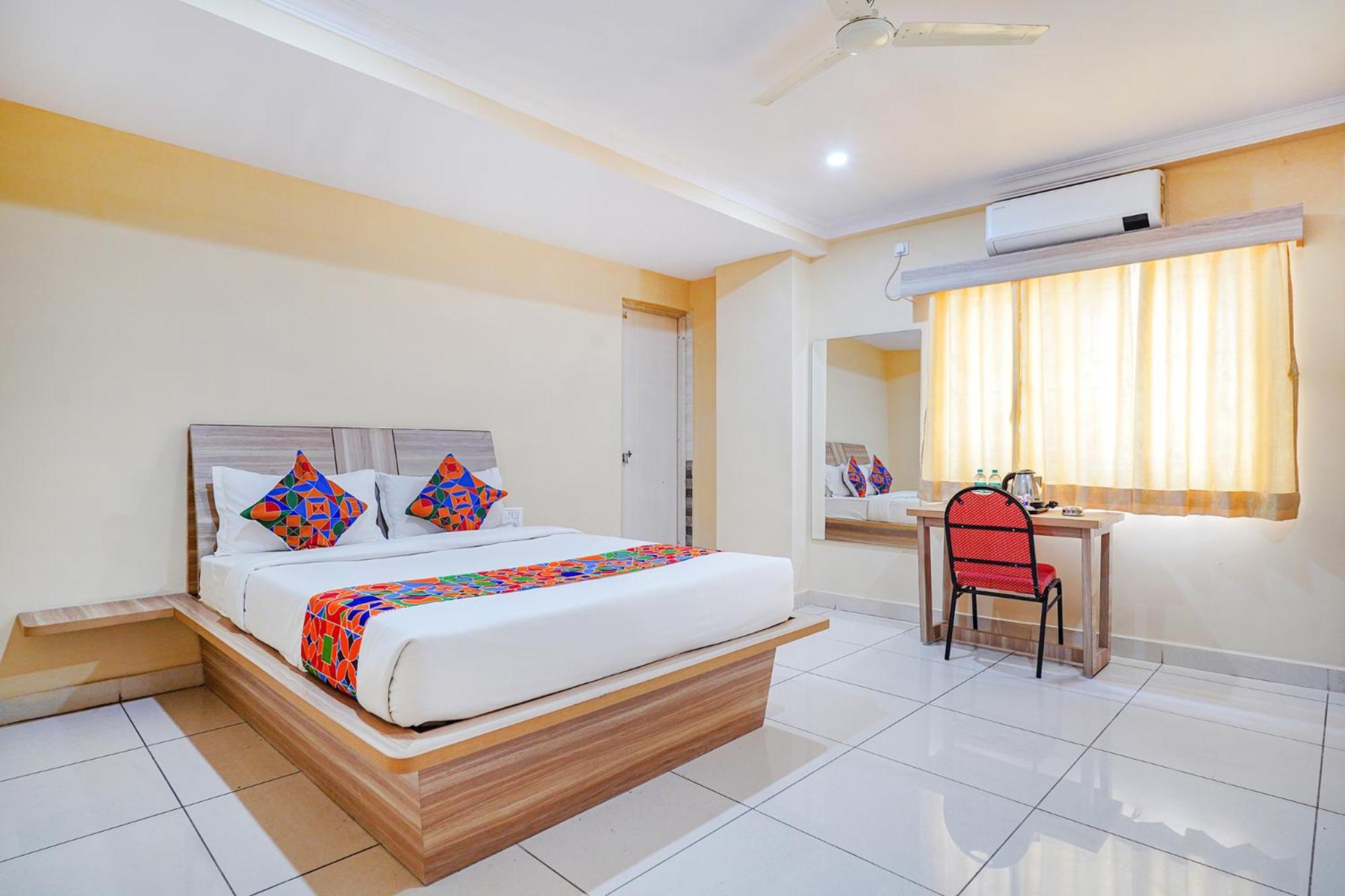 Fabhotel Bns Comforts Bangalore Bagian luar foto